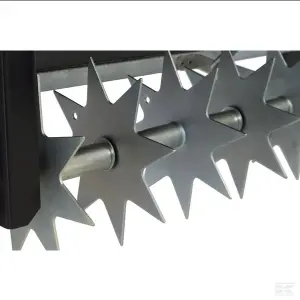 Agri-Fab Anhänge-Kastenstreuer/Rasenlüfter mit Krallen, 107 cm